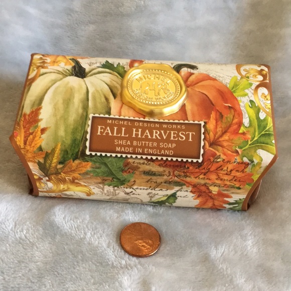 Fall Harvest Scented Shea Butter Designer Hand Soap Made in England NWT 8.7oz - Picture 13 of 14